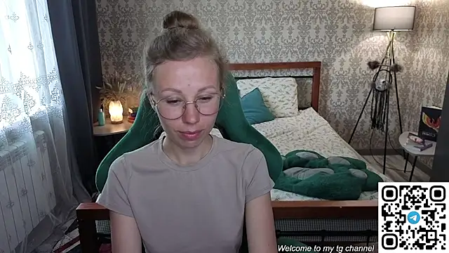 Snapshot of Lill_Mary chatting on 11, 6, 2026 Lill Mary online show from 11, 6, 2026