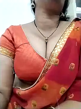 Nyra-23 online show from 6, 1, 2025