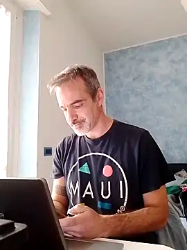 Marcolino183 online show from 10, 3, 2025