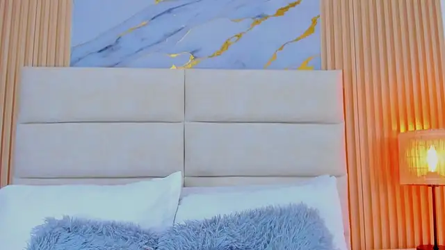 Mia Malkovaa  online show from 14, 4, 2026