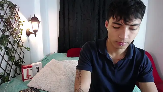 dylan fun18 online show from 25, 12, 2024