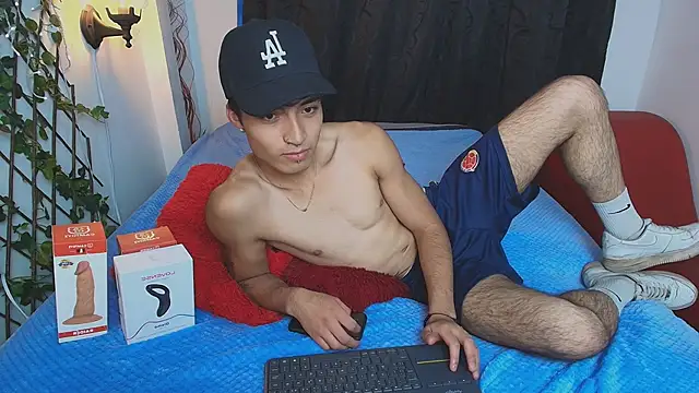 dylan fun18 online show from 25, 1, 2025