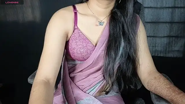 Snapshot of manogna_teluguammai chatting on 25, 11, 2025 manogna teluguammai online show from 25, 11, 2025