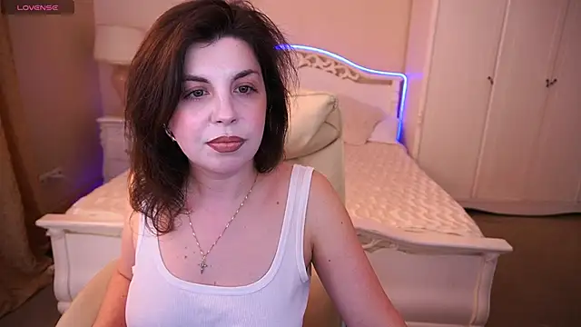 Snapshot of MirandaWong chatting on 21, 3, 2025 MirandaWong online show from 21, 3, 2025
