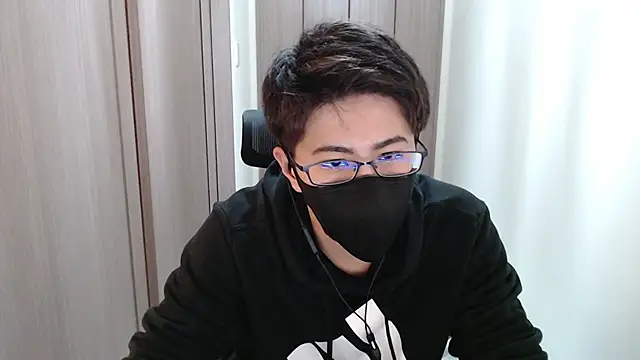 Snapshot of ryota_kkk chatting on 13, 12, 2024 ryota kkk online show from 13, 12, 2024