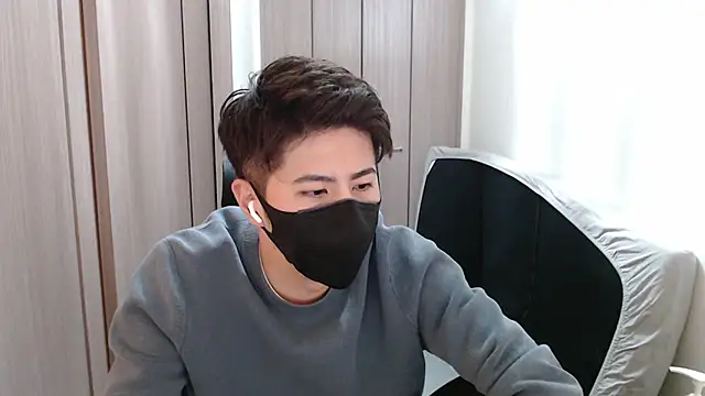 Snapshot of ryota_kkk chatting on 27, 12, 2024 ryota kkk online show from 27, 12, 2024