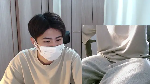 Snapshot of ryota_kkk chatting on 29, 4, 2026 ryota kkk online show from 29, 4, 2026