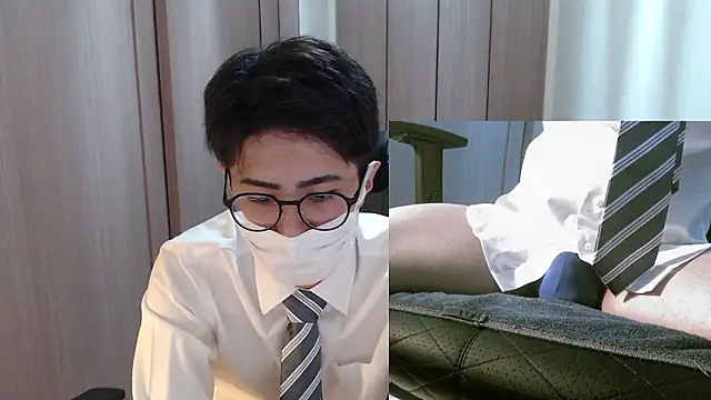Snapshot of ryota_kkk chatting on 20, 5, 2026 ryota kkk online show from 20, 5, 2026