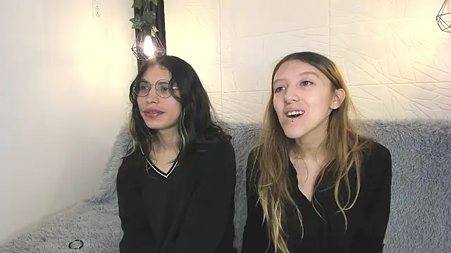 BRIAR AND BLAIR online show from 29, 11, 2025