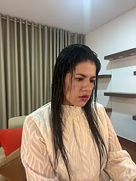 Alice Biel online show from 10, 2, 2025