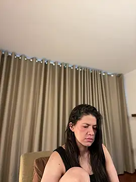 Snapshot of Alice_Biel chatting on 21, 6, 2026 Alice Biel online show from 21, 6, 2026