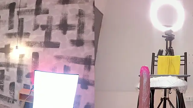 kylie st online show from 24, 2, 2025