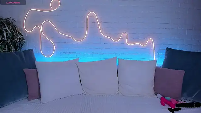 rossy babe  online show from 5, 2, 2025