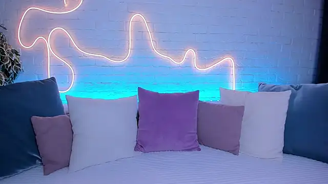 rossy babe  online show from 11, 9, 2025