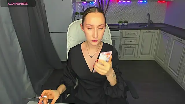 MelodyOfLovee online show from 5, 12, 2024