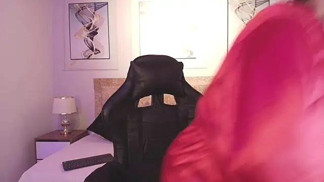 lyn adamns online show from 22, 12, 2024