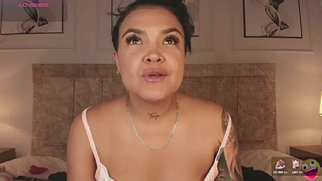 lyn adamns online show from 10, 2, 2025