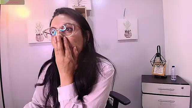 Zuzana21 online show from 16, 4, 2026