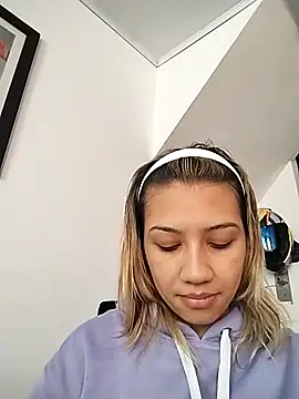 nina carther online show from 28, 2, 2025