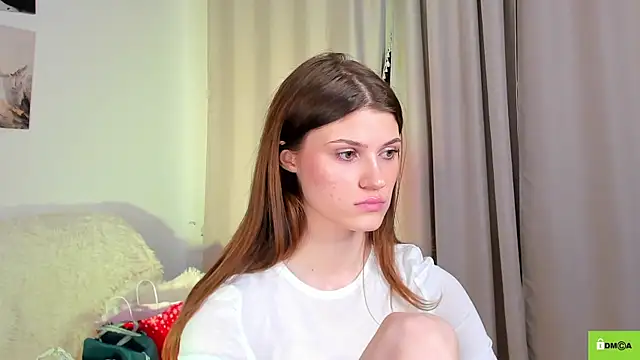 Hello Vivienne online show from 13, 12, 2024