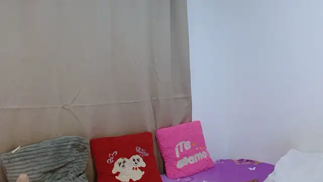 winona hotsexy online show from 7, 10, 2025