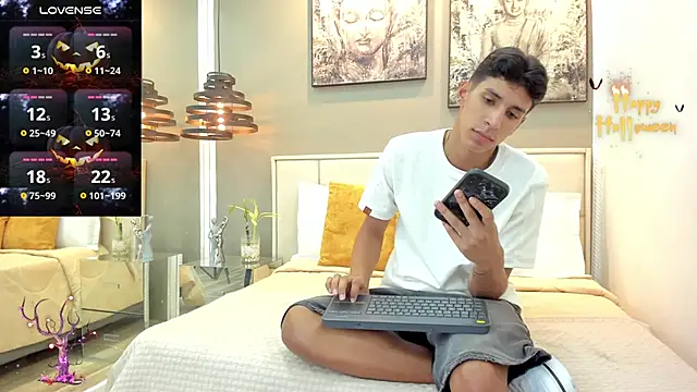 kieran derek online show from 25, 10, 2025