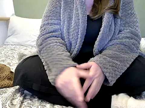 MarthaBriest online show from 18, 10, 2025