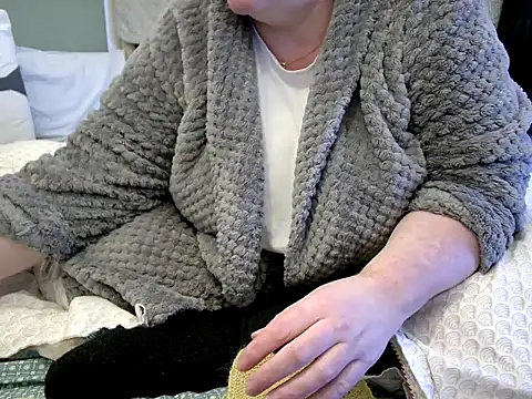 Snapshot of MarthaBriest chatting on 15, 2, 2026 MarthaBriest online show from 15, 2, 2026