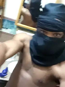 MaskOn DOut online show from 17, 10, 2025