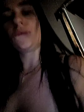 Snapshot of YuliannaFox chatting on 17, 10, 2025 YuliannaFox online show from 17, 10, 2025