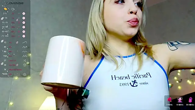 Snapshot of lavenderluxe chatting on 30, 12, 2024 lavenderluxe online show from 30, 12, 2024