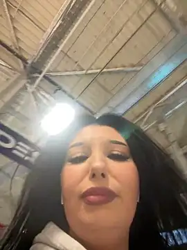 Tisha Busty online show from 12, 3, 2025