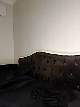 -Arab milf- online show from 4, 12, 2024