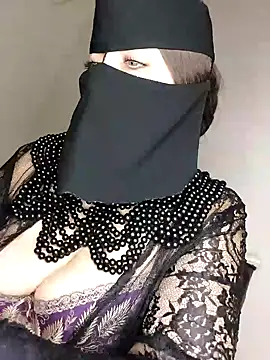 -Arab milf- online show from 13, 1, 2025