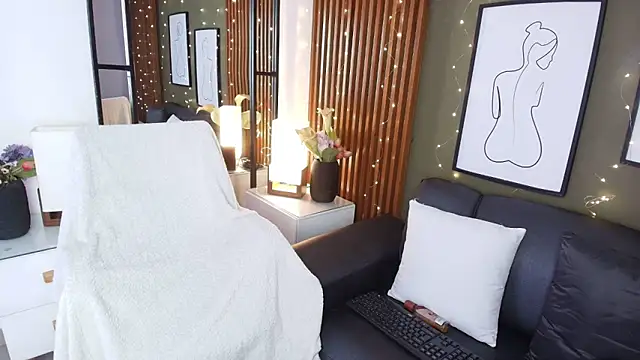 brigiitte rohan online show from 24, 9, 2025