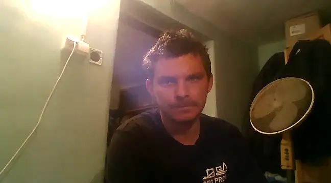 Richardxx29 online show from 17, 3, 2025