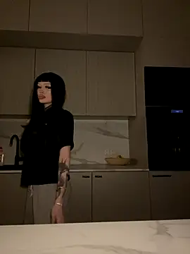 madelinexx online show from 7, 11, 2025