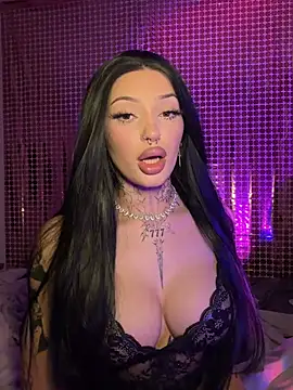 Snapshot of madelinexx chatting on 12, 1, 2026 madelinexx online show from 12, 1, 2026