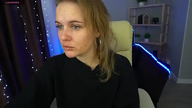 Snapshot of MaribelRiverr_ chatting on 6, 1, 2025 MaribelRiverr online show from 6, 1, 2025