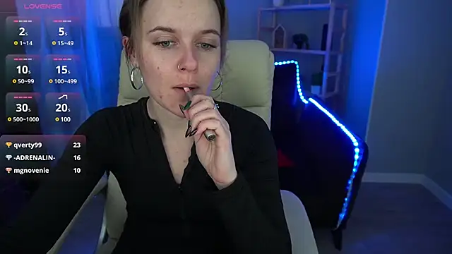Snapshot of MaribelRiverr_ chatting on 11, 1, 2025 MaribelRiverr online show from 11, 1, 2025