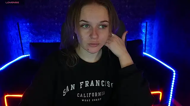 Snapshot of MaribelRiverr_ chatting on 1, 2, 2025 MaribelRiverr online show from 1, 2, 2025