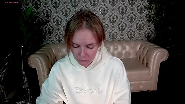 Snapshot of MaribelRiverr_ chatting on 13, 9, 2025 MaribelRiverr online show from 13, 9, 2025