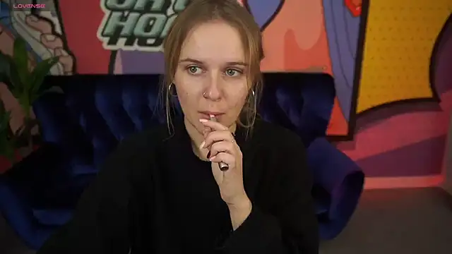 MaribelRiverr  online show from 25, 10, 2025