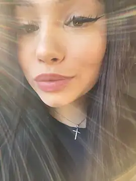 Chloe  Moon online show from 6, 4, 2026