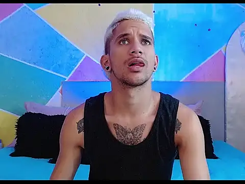 tylor boy online show from 4, 3, 2026