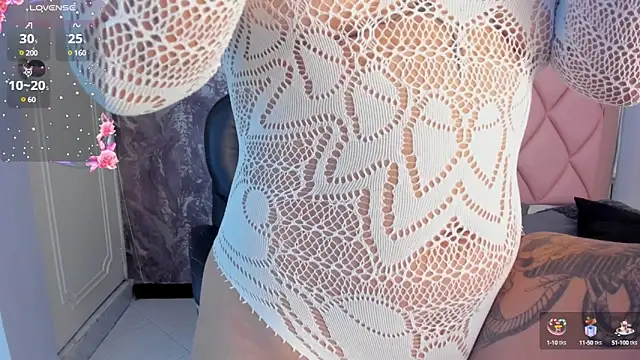 AntonellaQueenn online show from 8, 3, 2025