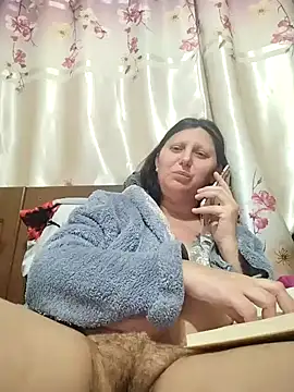 Snapshot of LyxBabyLove chatting on 2, 2, 2025 LyxBabyLove online show from 2, 2, 2025