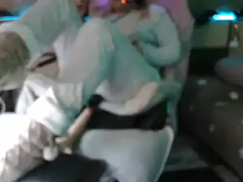 LaRa forU online show from 18, 12, 2024