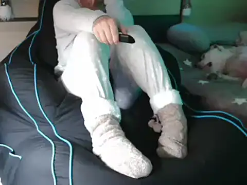 LaRa forU online show from 18, 12, 2024