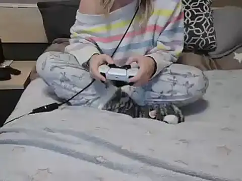 LaRa forU online show from 17, 1, 2025